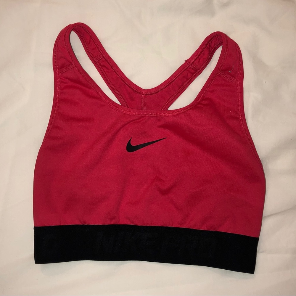 Sports bra